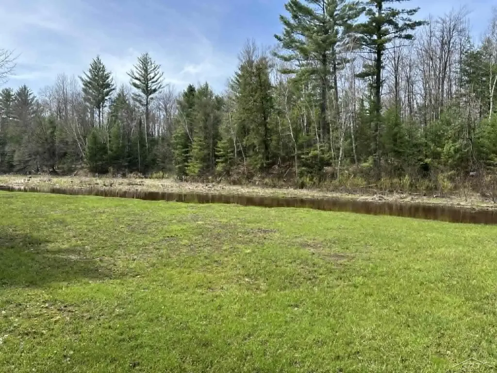 2823 River Ridge Road Bourret Township MI 48610