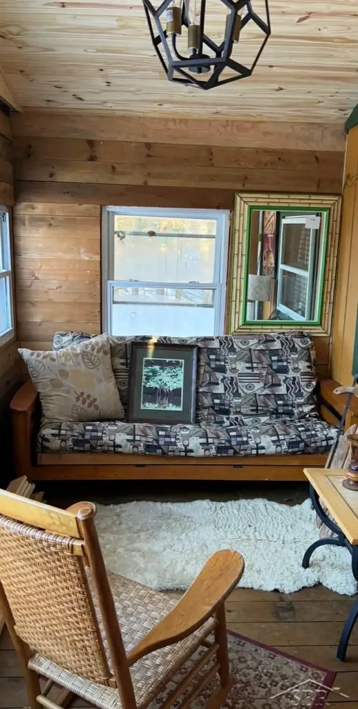 2823 River Ridge Road Bourret Township MI 48610