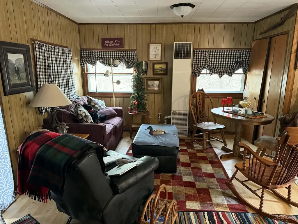 2823 River Ridge Road Bourret Township MI 48610
