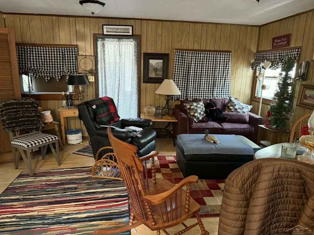 2823 River Ridge Road Bourret Township MI 48610