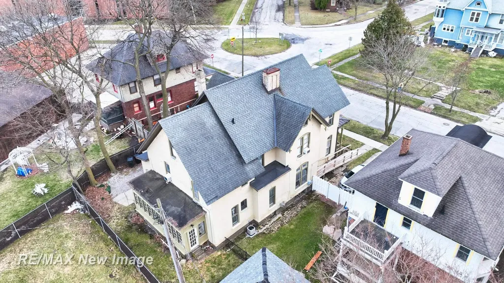 519 Millard Street Saginaw City MI 48707