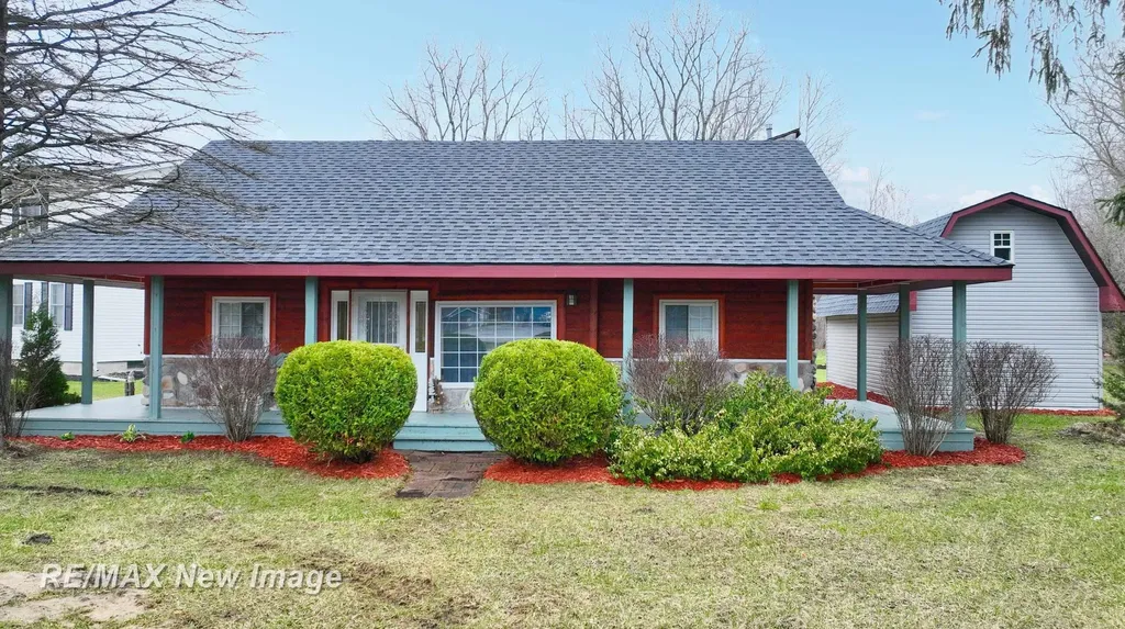 13280 N Saginaw Road Vienna Charter Township MI 48420