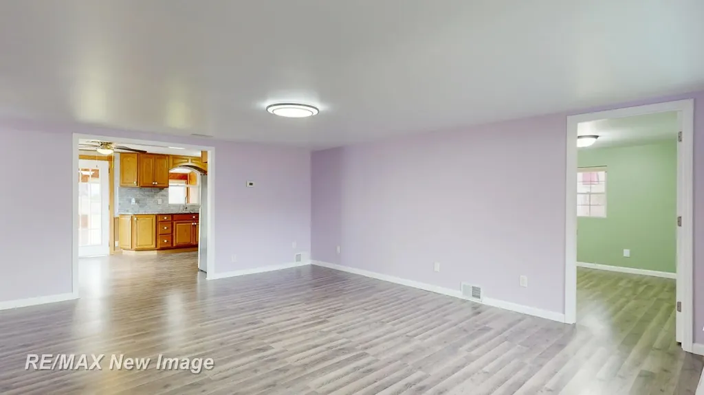13280 N Saginaw Road Vienna Charter Township MI 48420