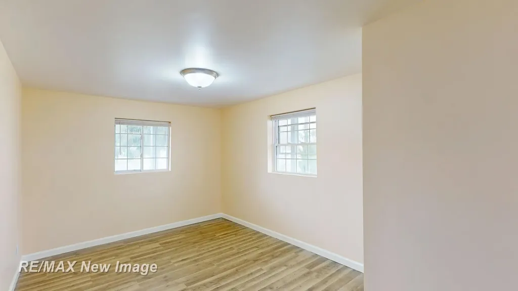 13280 N Saginaw Road Vienna Charter Township MI 48420