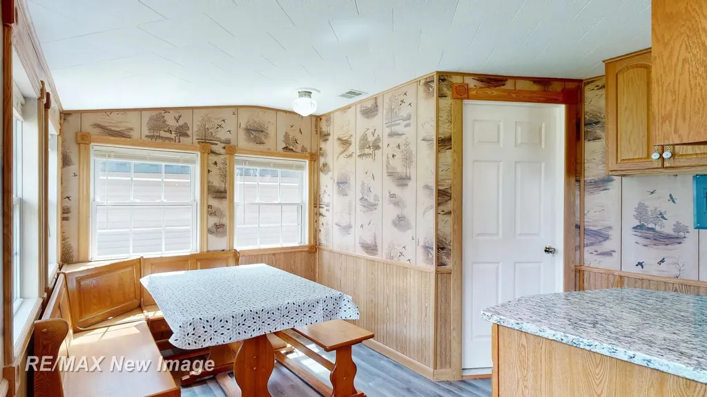 13280 N Saginaw Road Vienna Charter Township MI 48420