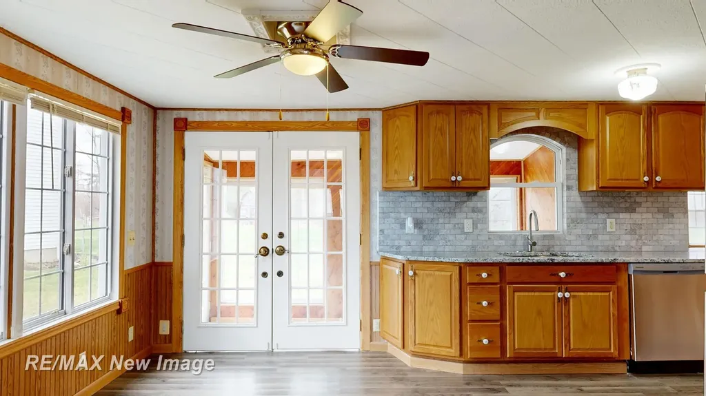 13280 N Saginaw Road Vienna Charter Township MI 48420