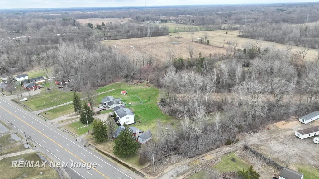 13280 N Saginaw Road Vienna Charter Township MI 48420