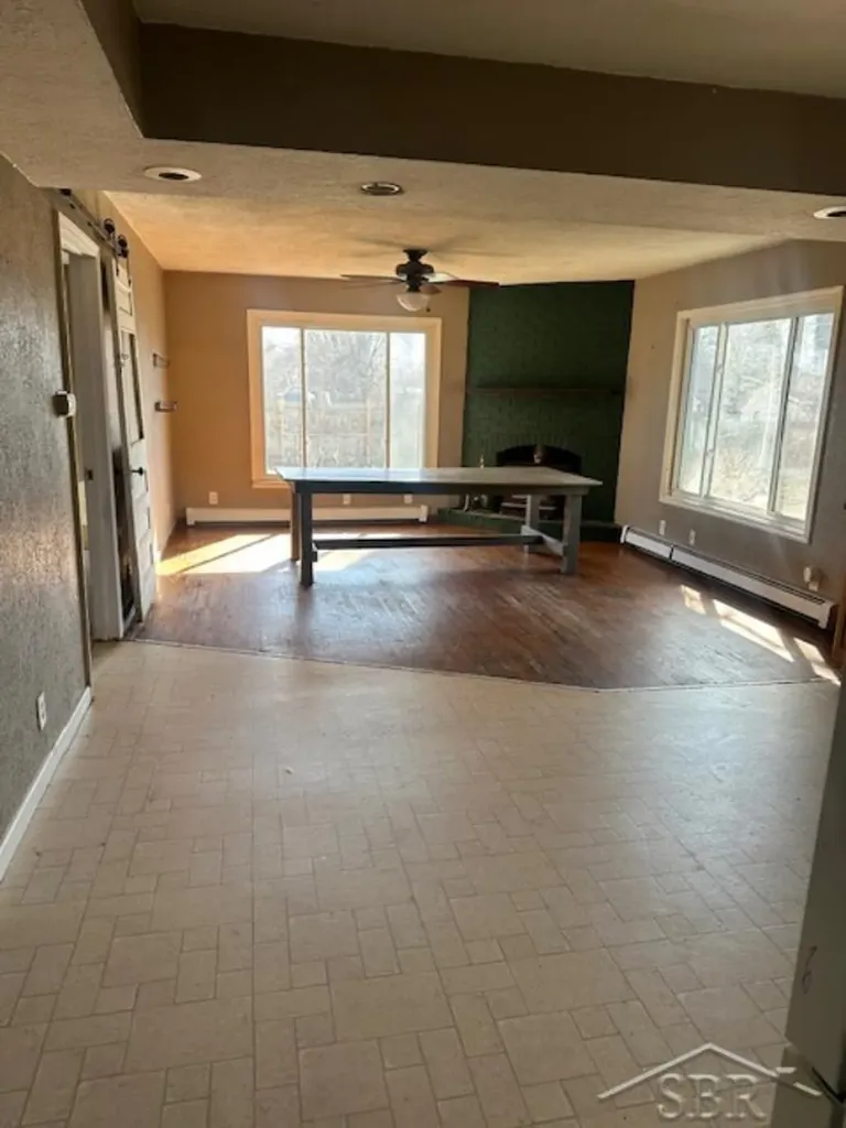 609 Olive Road St. Louis City MI 48880
