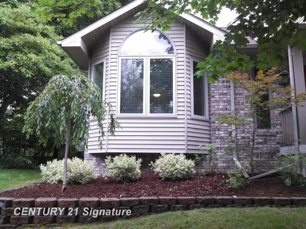 5808 Lantern Lane Midland City MI 48642