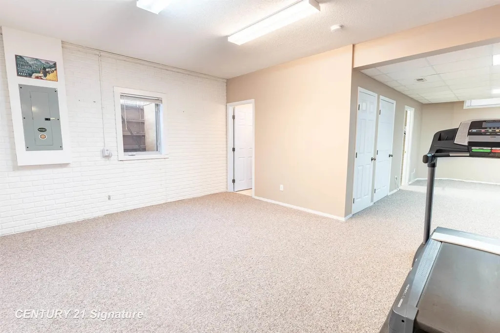 5808 Lantern Lane Midland City MI 48642