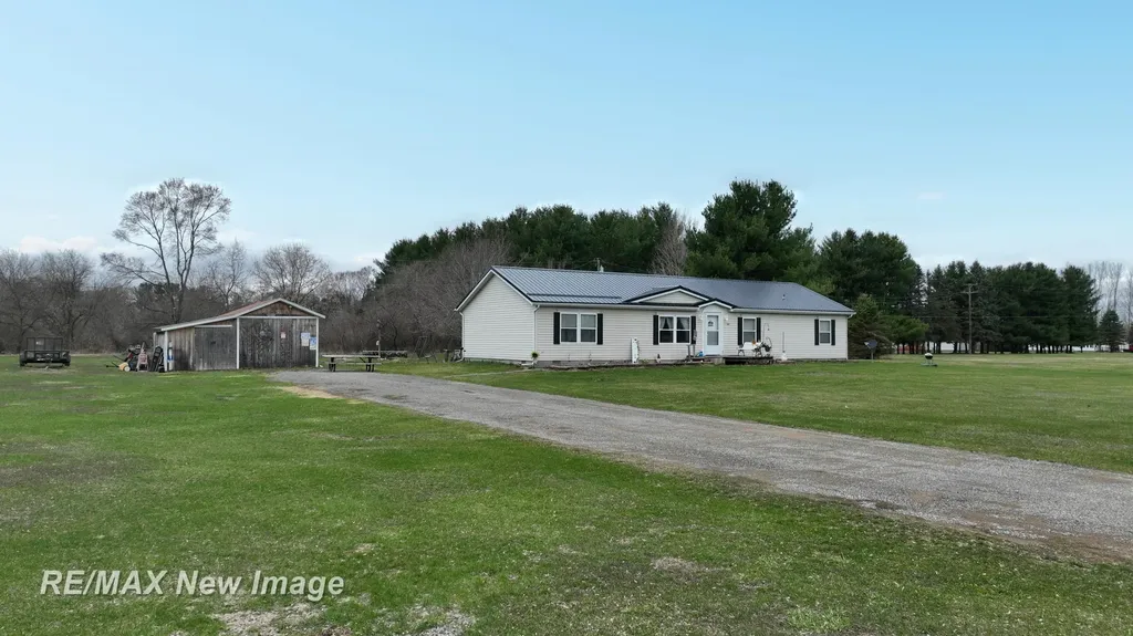 355 Carpenter Road Watertown Township MI 48435