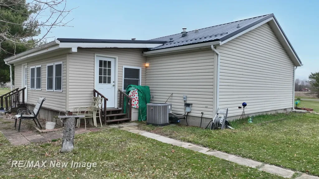 355 Carpenter Road Watertown Township MI 48435