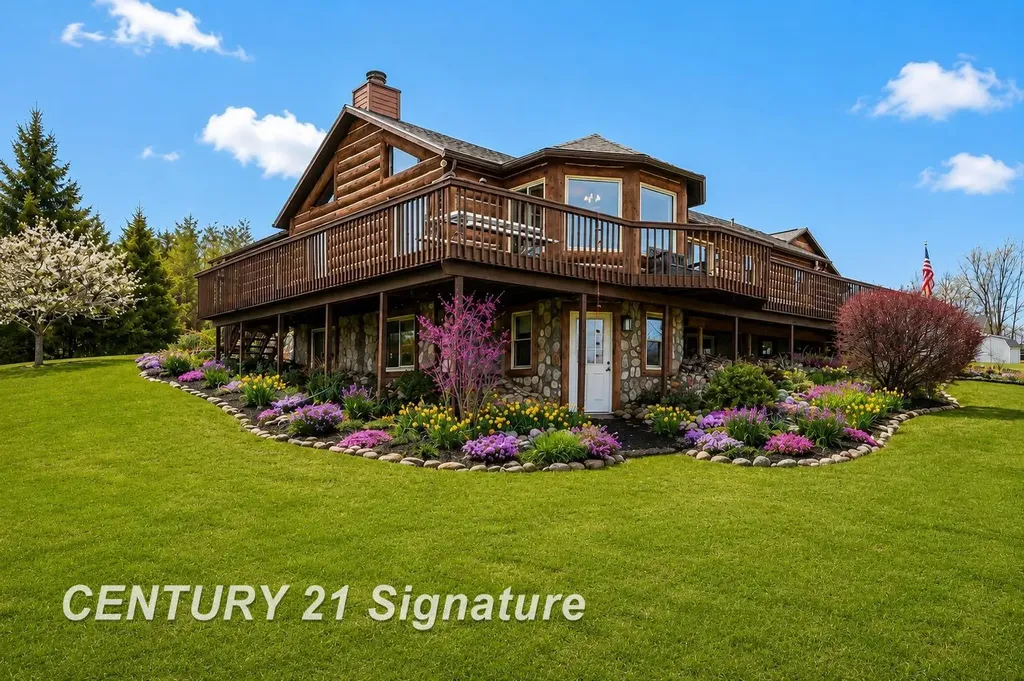 3826 Buzzell Road Grout Township MI 48624
