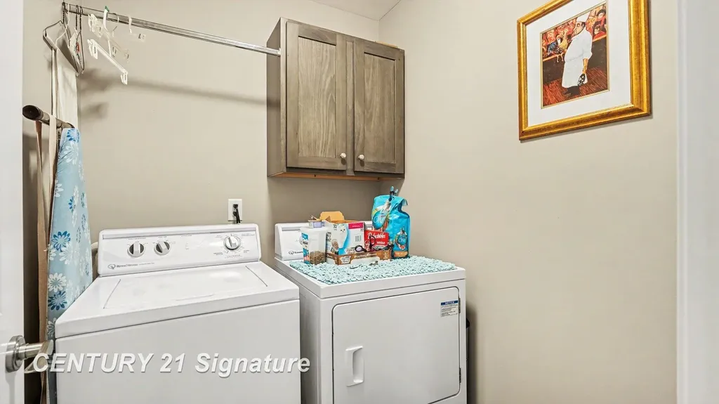 87 Tuscany Circle Saginaw Charter Township MI 48603
