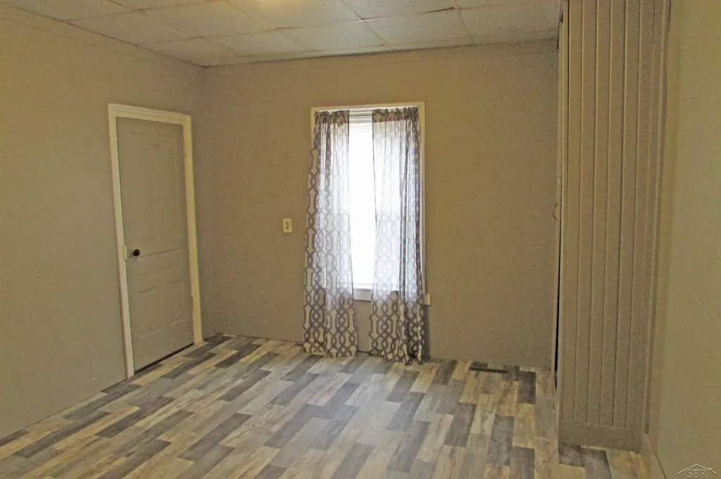 307 N Line Street Chesaning Village MI 48616