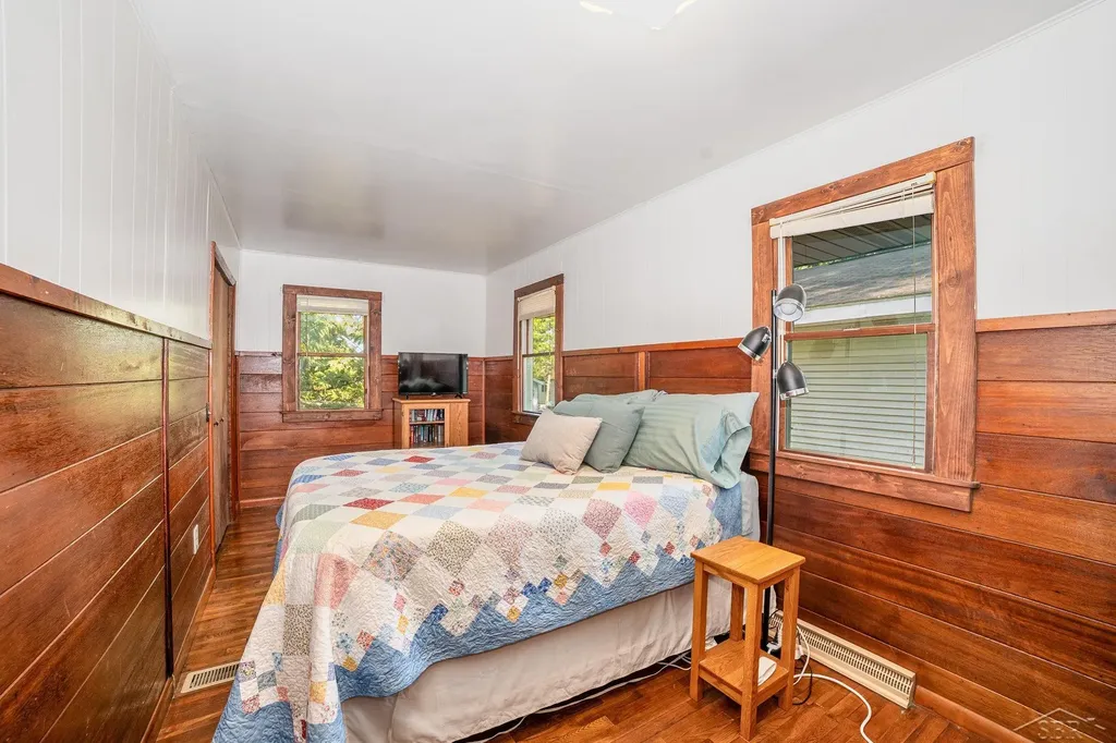 441 Hillcrest Drive Garfield Township MI 48632