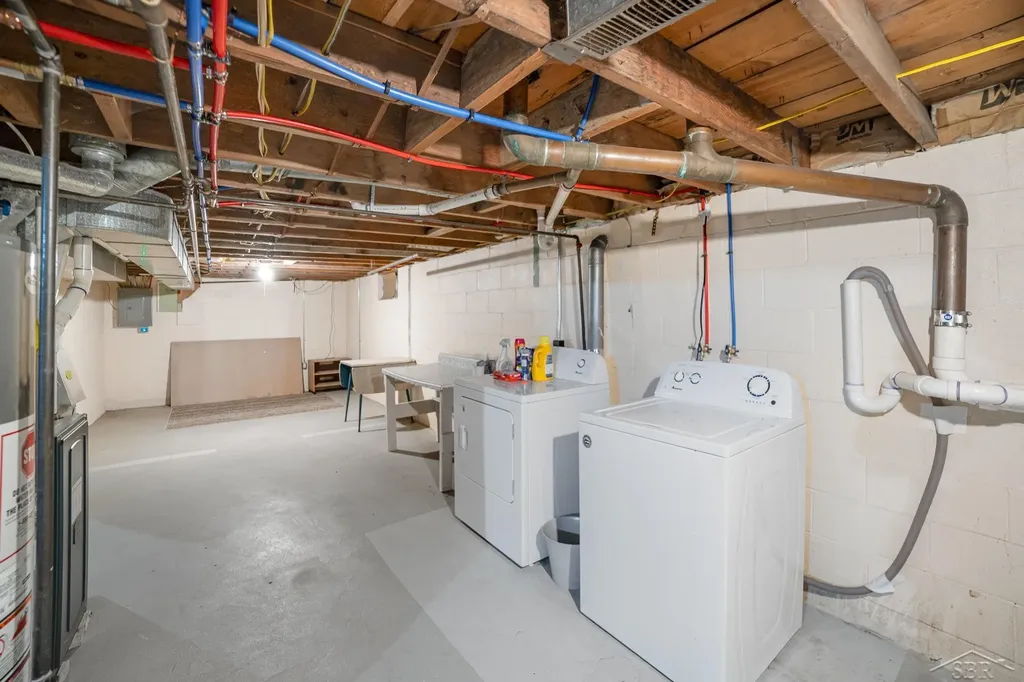 441 Hillcrest Drive Garfield Township MI 48632