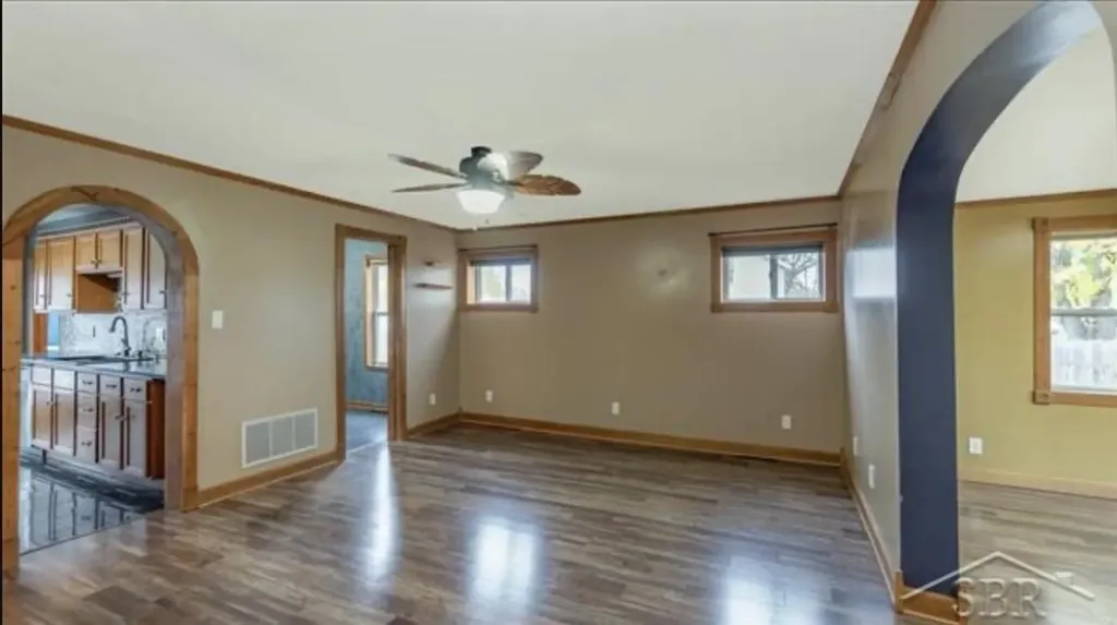 1306 Leng Street Bay City City MI 48706
