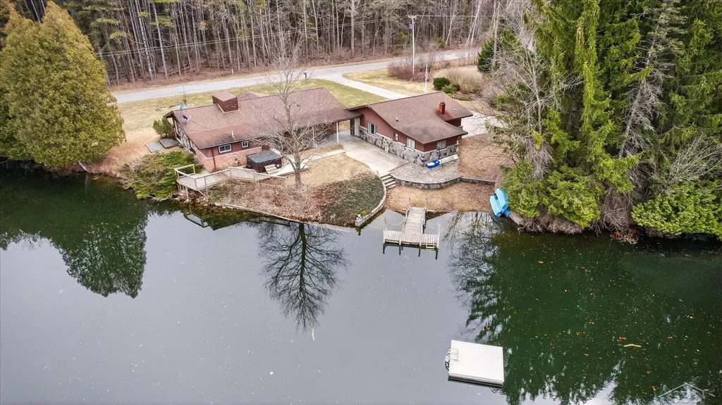 4403 N Raucholz Road Richland Township MI 48626