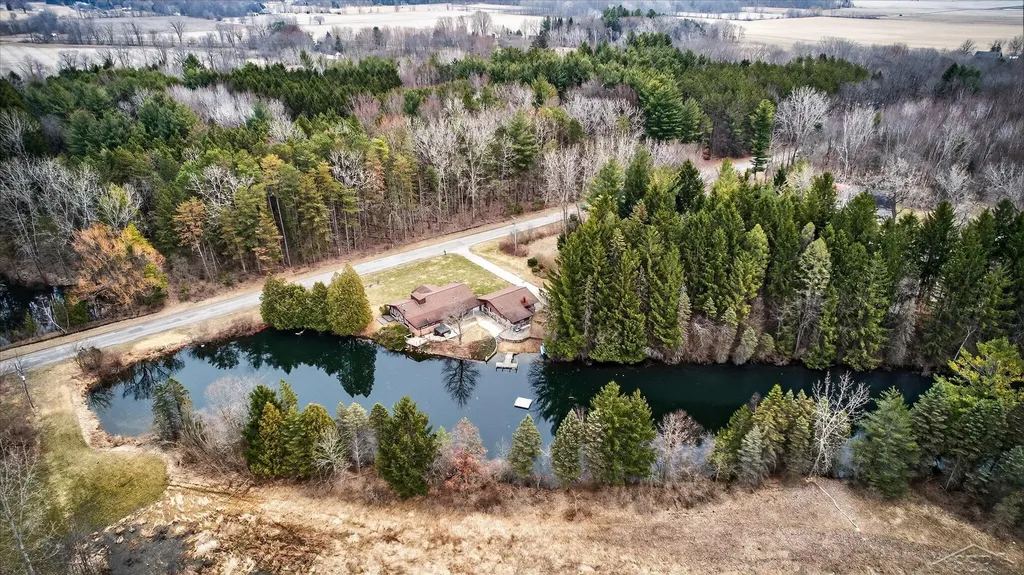 4403 N Raucholz Road Richland Township MI 48626