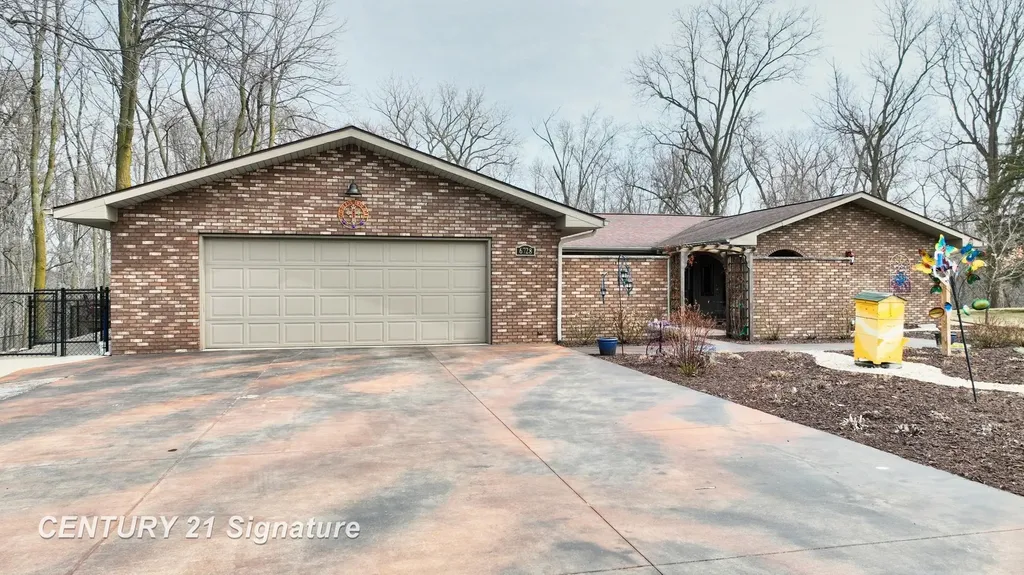 6728 N River Road Tittabawassee Township MI 48623