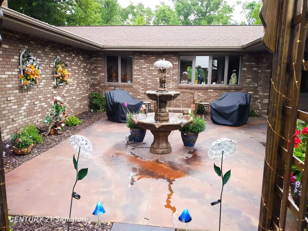 6728 N River Road Tittabawassee Township MI 48623
