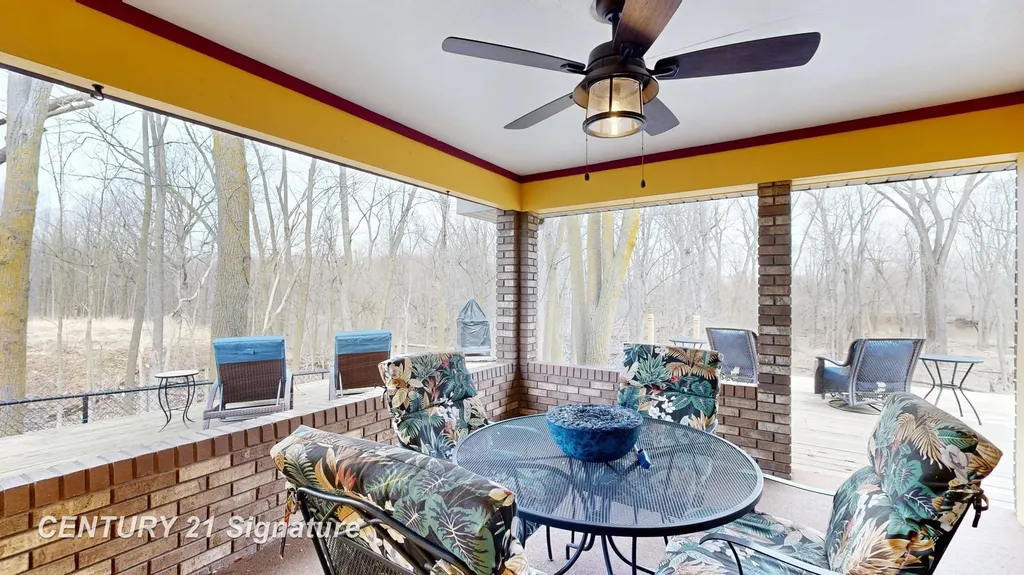 6728 N River Road Tittabawassee Township MI 48623