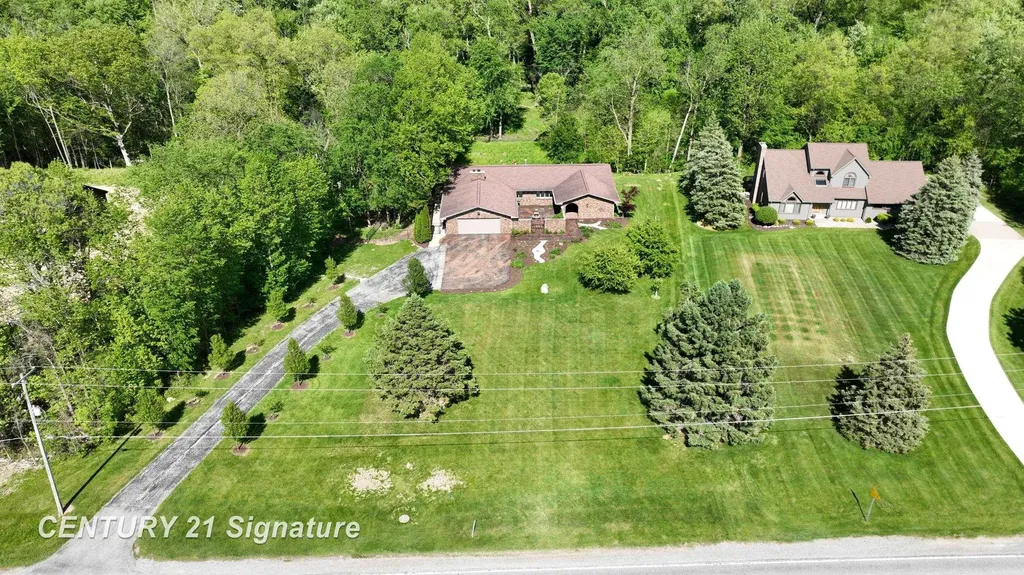 6728 N River Road Tittabawassee Township MI 48623