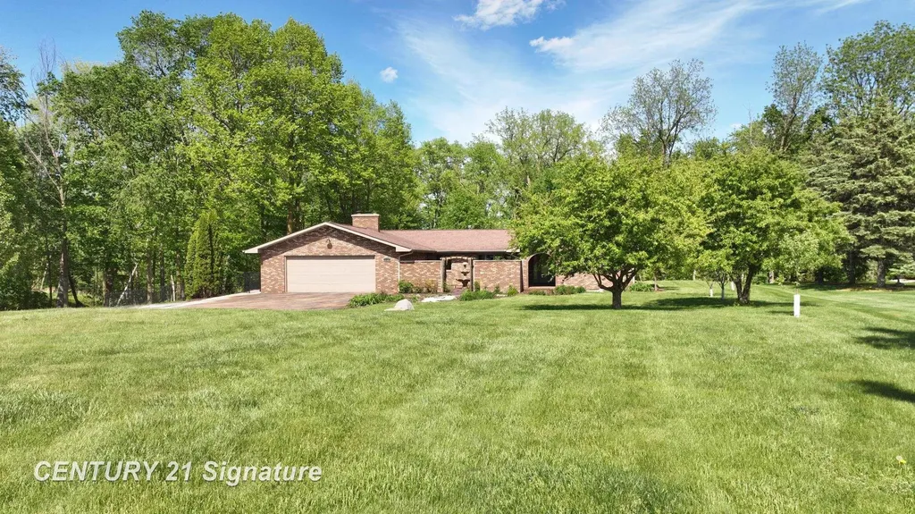 6728 N River Road Tittabawassee Township MI 48623