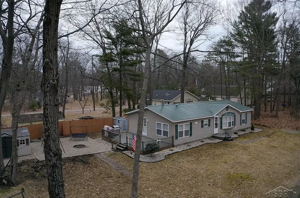 5361 E 11th Street Sims Township MI 48703