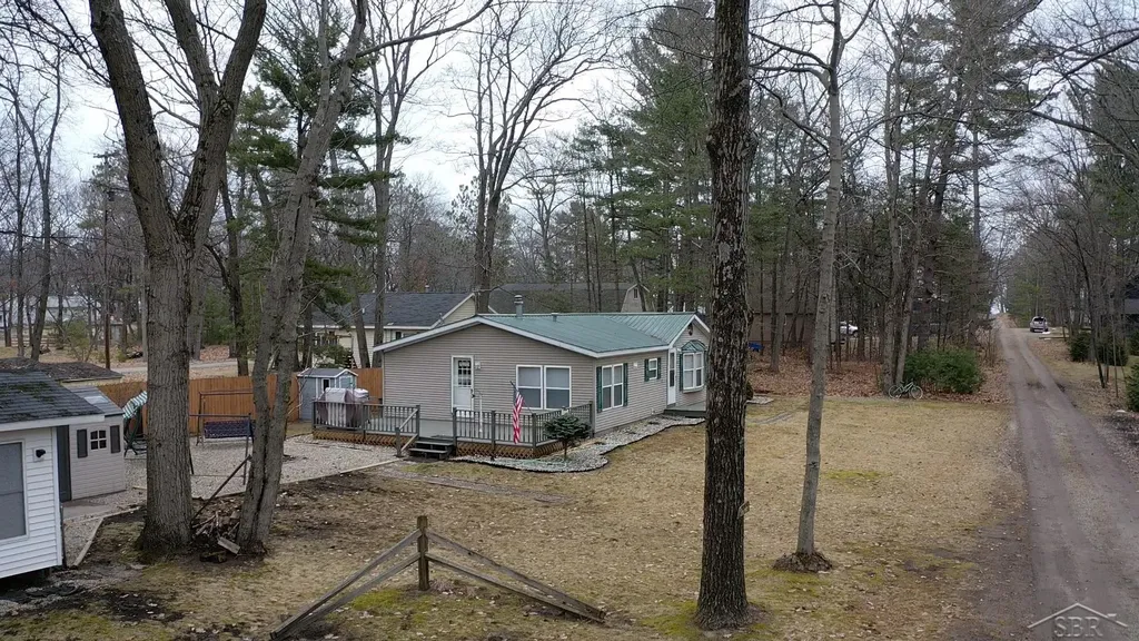 5361 E 11th Street Sims Township MI 48703