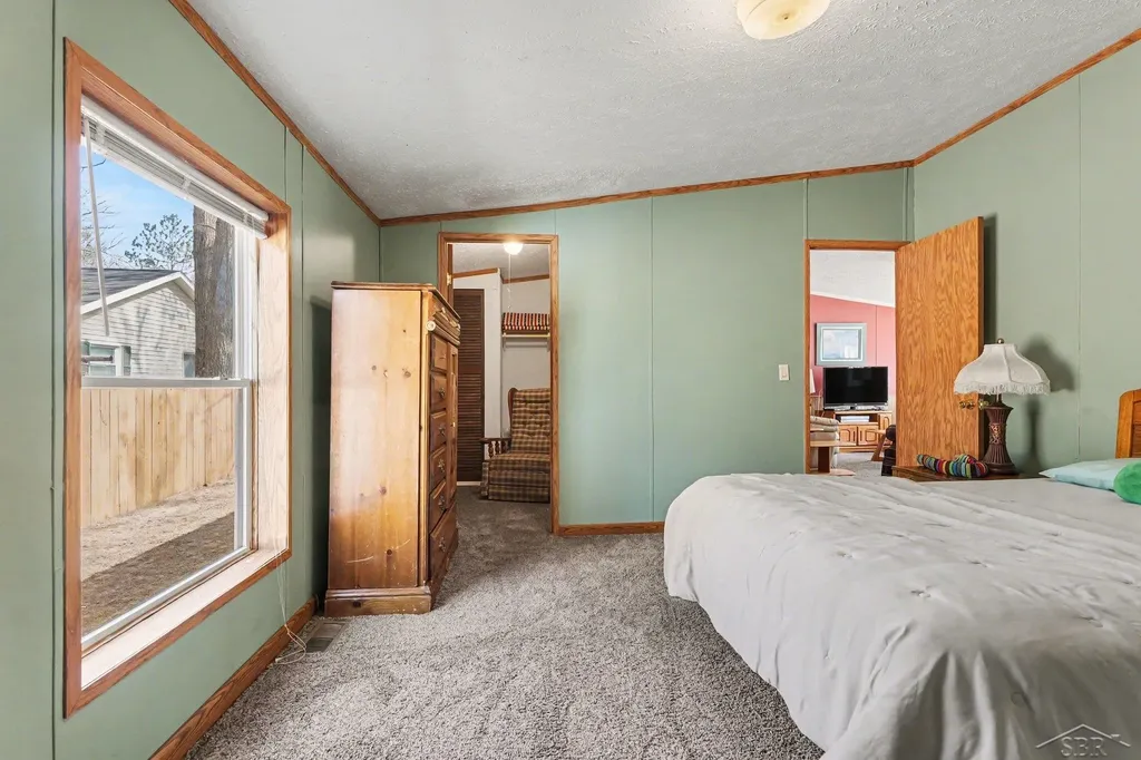 5361 E 11th Street Sims Township MI 48703