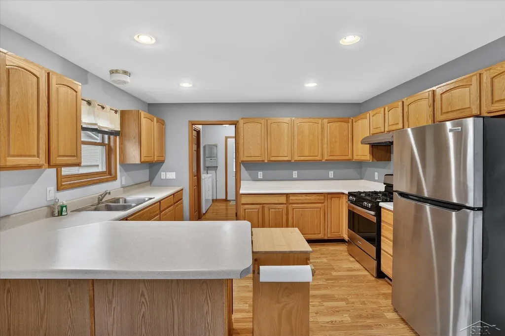 9280 N Lakeshore Road Port Austin Township MI 48467