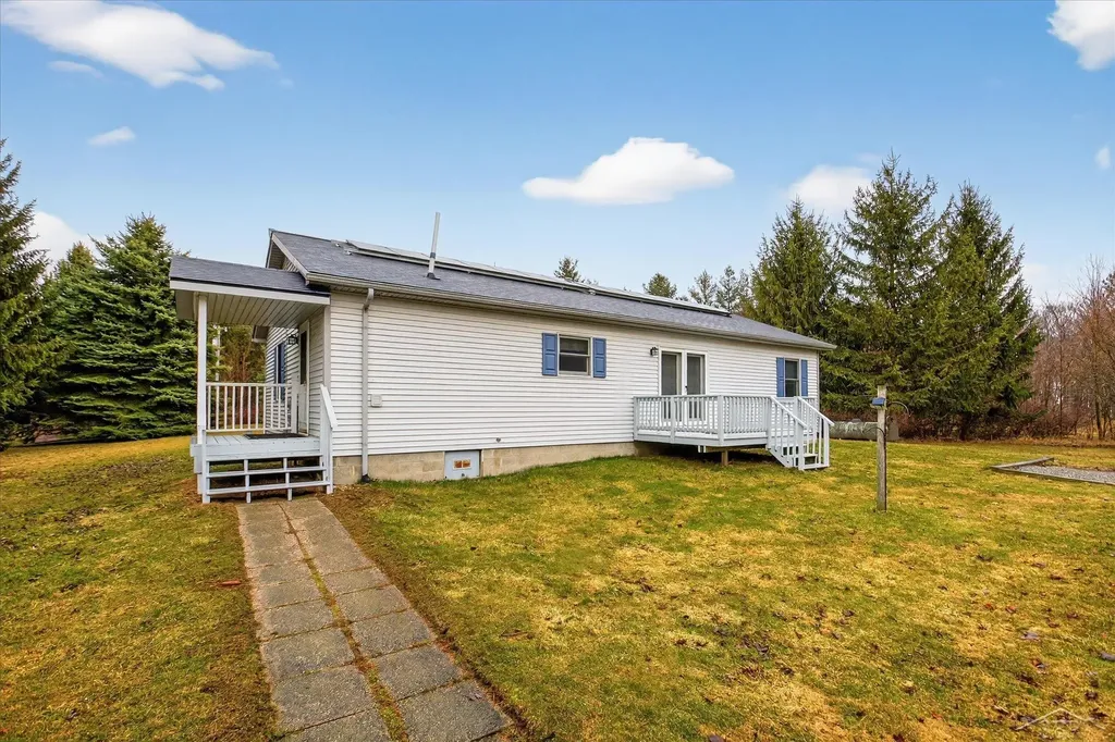 9280 N Lakeshore Road Port Austin Township MI 48467