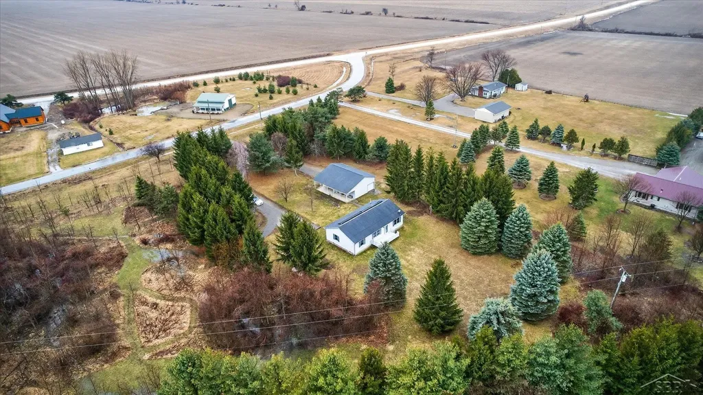 9280 N Lakeshore Road Port Austin Township MI 48467