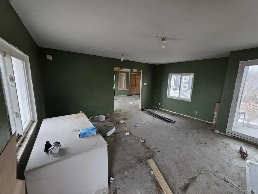 2418 Wetters Road Kawkawlin Township MI 48708