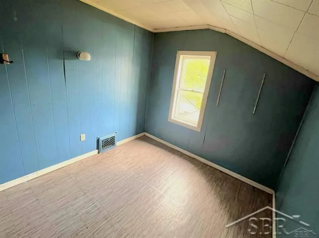 616 N Oakley Street Saginaw City MI 48602