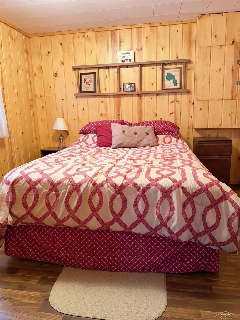 4019 E Higgins Lake Drive Gerrish Township MI 48653