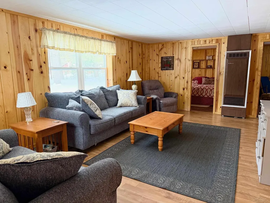 4019 E Higgins Lake Drive Gerrish Township MI 48653