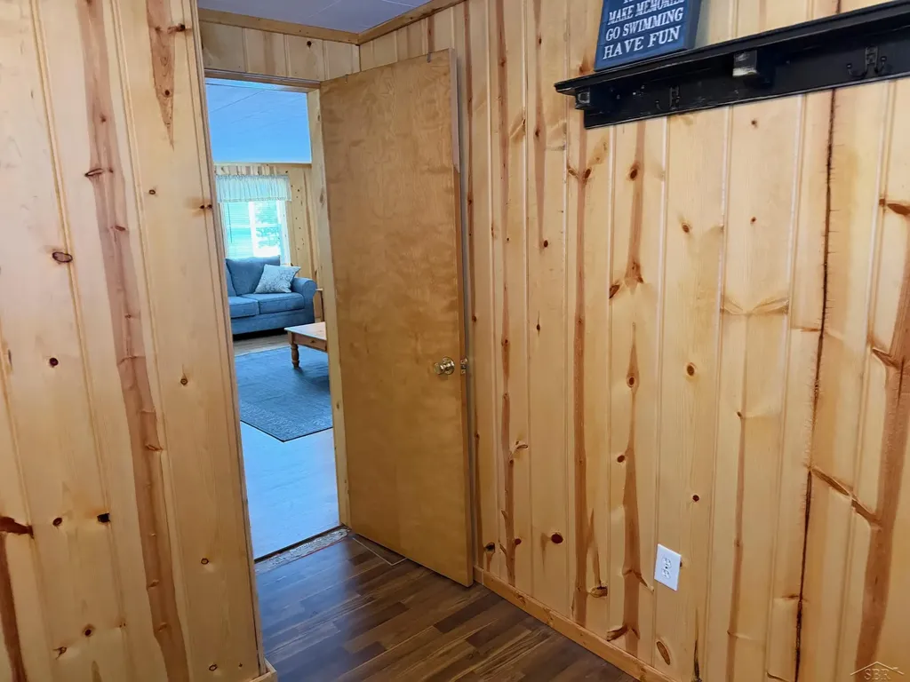 4019 E Higgins Lake Drive Gerrish Township MI 48653