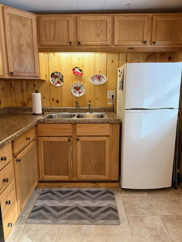 4019 E Higgins Lake Drive Gerrish Township MI 48653