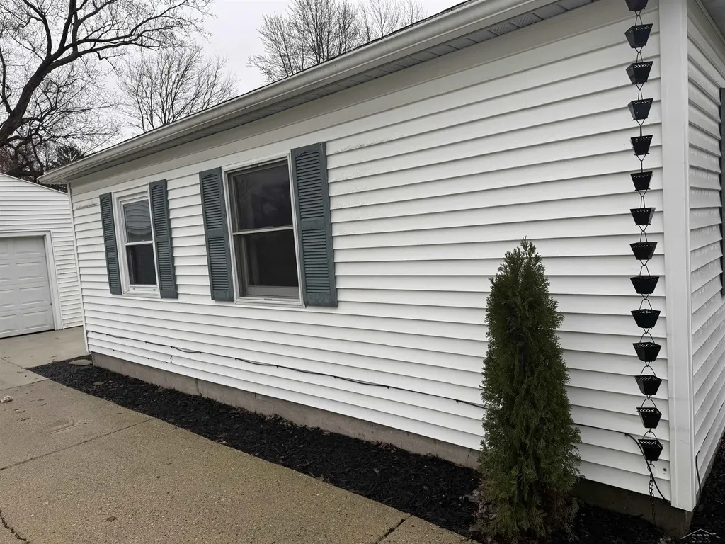 2028 Auburn Street Delhi Charter Township MI 48842