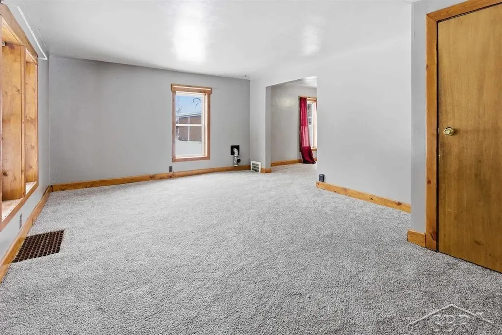 2177 W Knox Road Tobacco Township MI 48612