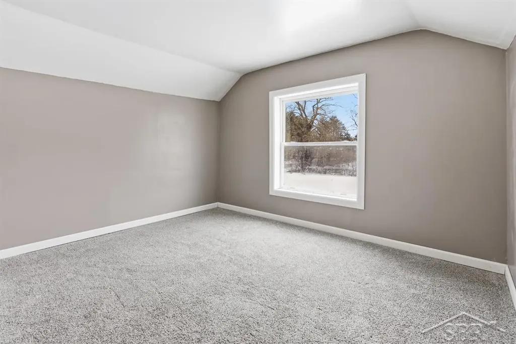 2177 W Knox Road Tobacco Township MI 48612