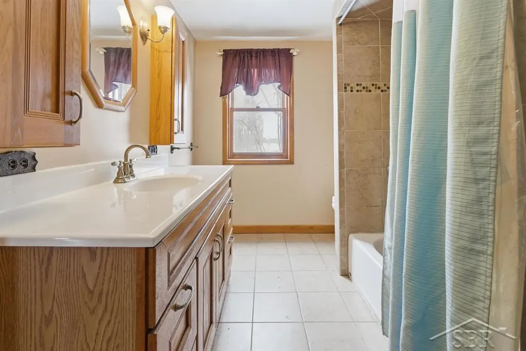 2177 W Knox Road Tobacco Township MI 48612