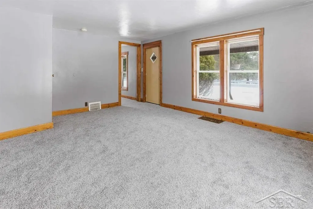 2177 W Knox Road Tobacco Township MI 48612