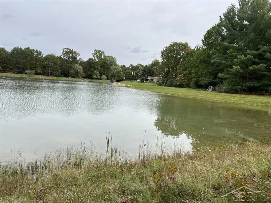 5719 Foxfire Drive Midland City MI 48642