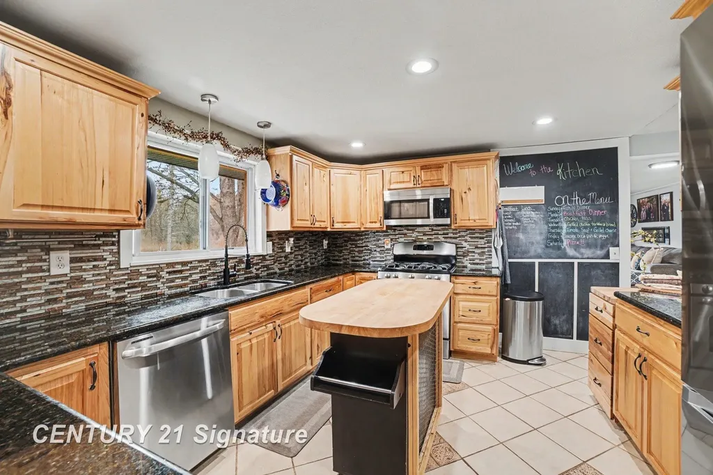 611 Sandow Road Midland City MI 48640