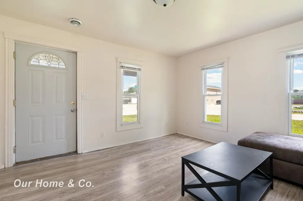 36505 Bismark Road Huron Charter Township MI 48164