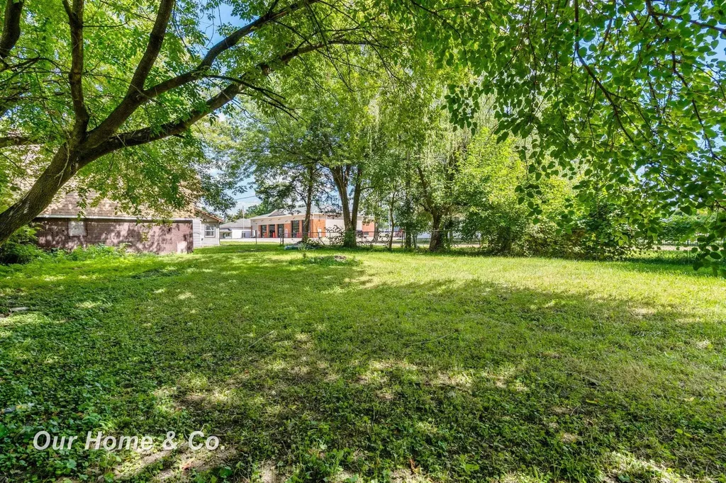 36505 Bismark Road Huron Charter Township MI 48164